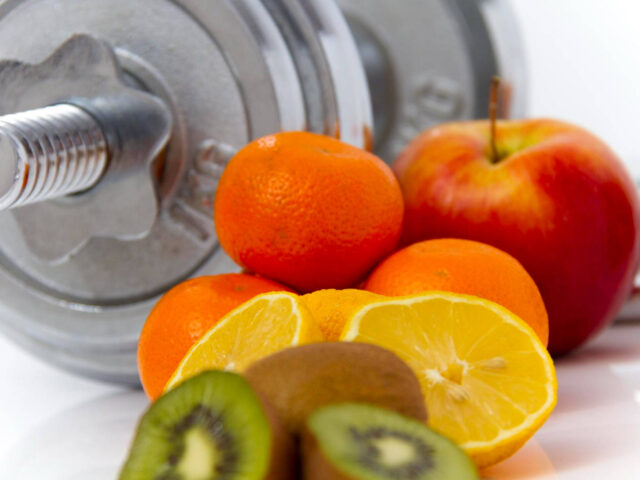 Importancia de las frutas en el entrenamiento de pesas