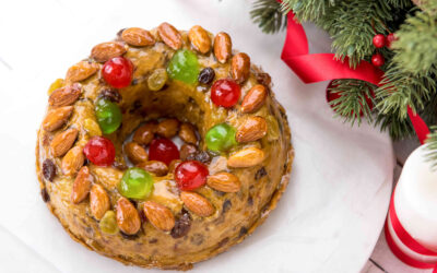 Torta de Navidad con frutas y nueces